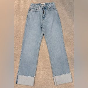 Abercrombie & Fitch Curve Love Cuffed Denim